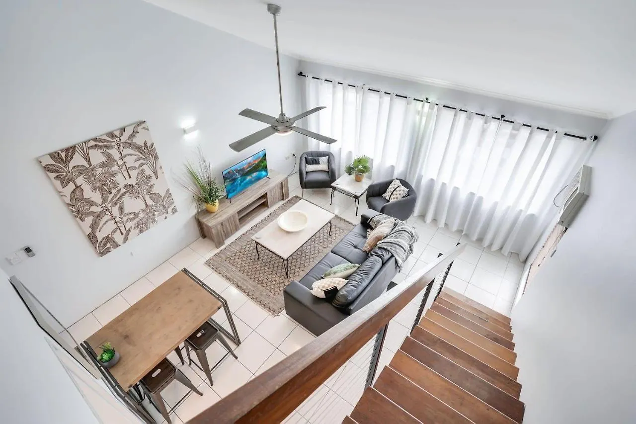 Tatil Evi Leumeah - A Modern Townhouse In Cairns Villa